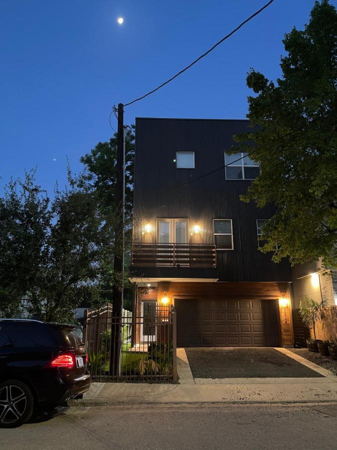 Вилла N-E-G Skai Midtown Of Хьюстон Экстерьер фото